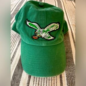 Eagles throwback Kelly green hat